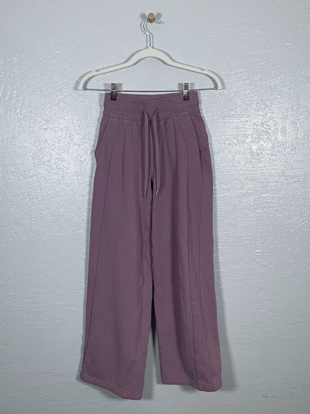 Lululemon Women XXXS Purple Lavender Lux Scuba Mid-Rise Wide-Leg Pant Athleisure